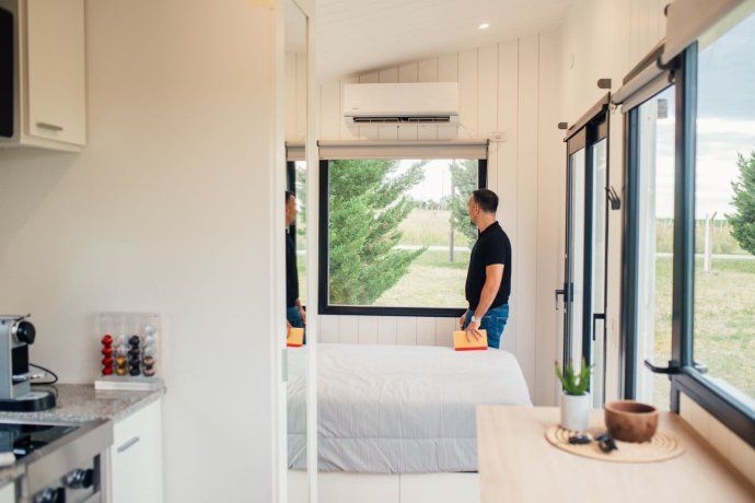 Con terminaciones similares a la de cualquier vivienda, el secreto es su aislación y no requieren de un mantenimiento estricto frente a la intemperie Con terminaciones similares a la de cualquier vivienda, el secreto es su aislación y no requieren de un mantenimiento estricto frente a la intemperie