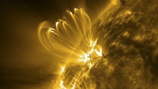 El viento solar está formado por plasma que viven escapando al Sol. &nbsp;
