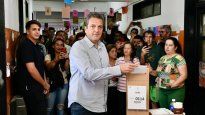 El candidato votó en la Escuela EP N°34/ES N°45 de la localidad bonaerense de Tigre.
