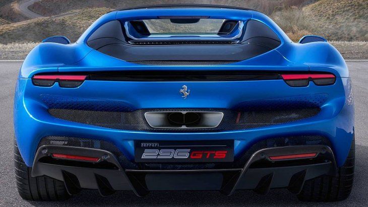 Autos de lujo, otro de los gustos de Tiriac. Autos de lujo, otro de los gustos de Tiriac.