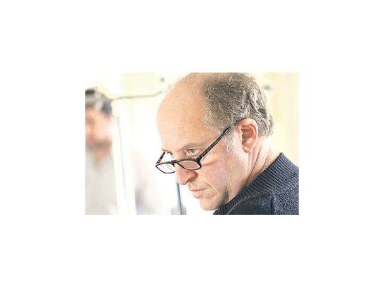 Martín Bauer, director del ciclo Colón Contemporáneo y responsable de la escena en “La vendedora de fósforos”: “HelmutLachenmann es uno de los grandes compositores vivos, junto con Boulez, Sciarrino y Steve Reich”.