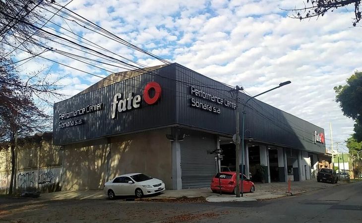 FATE, bajo la lupa tras el anuncio del cierre y los más de 900 despidos. FATE, bajo la lupa tras el anuncio del cierre y los más de 900 despidos.