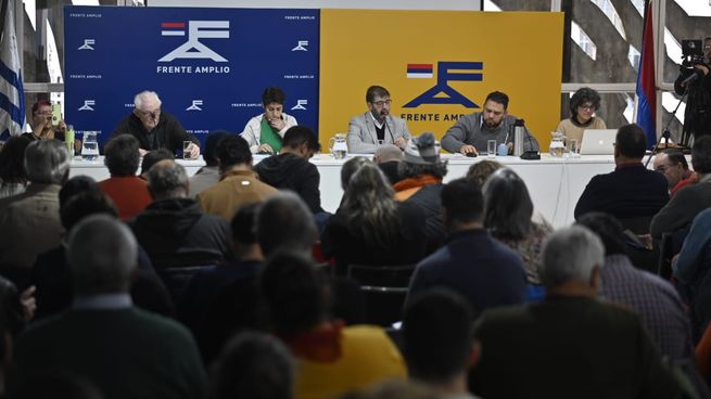 El Frente Amplio llevó a cabo su primer Plenario Nacional desde que son gobierno.