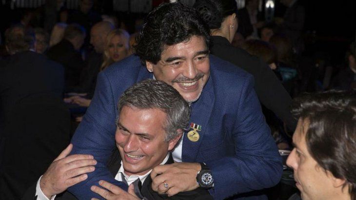 Mourinho y Maradona