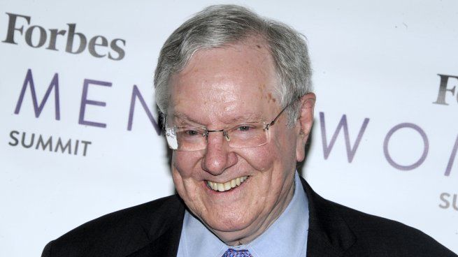 Steve Forbes, nieto del fundador de la revista empresarial y económica que posee una considerable fortuna a su nombre.