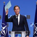 El secretario general de la OTAN apoyó a EEUU y detalló que la alianza no planea responder a la agresión iraní sobre Turquía. El secretario general de la OTAN apoyó a EEUU y detalló que la alianza no planea responder a la agresión iraní sobre Turquía.