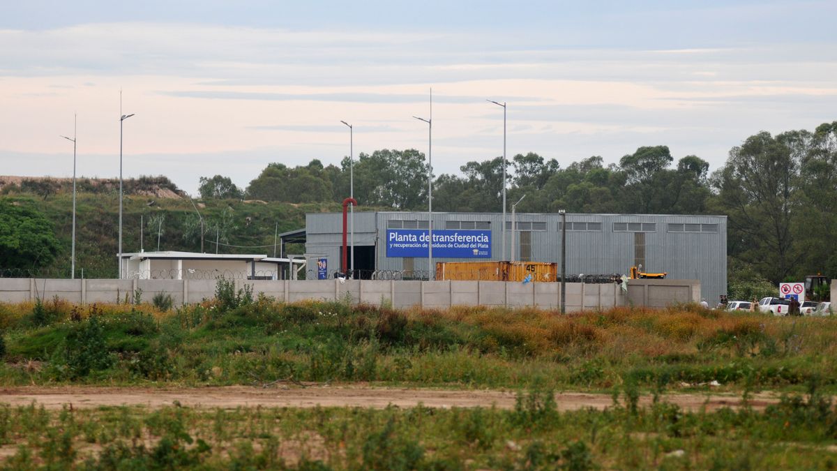 The government will invest USM to close more than 60 open-air landfills