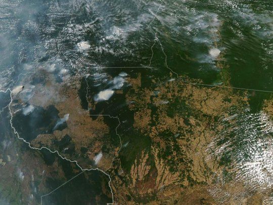 Los focos de incendio se expandieron rápidamente en las últimas semanas. 