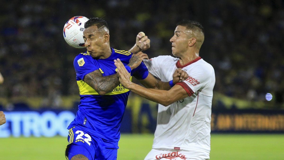 Hurricane surprised Boca and beat him on his return to the Bombonera