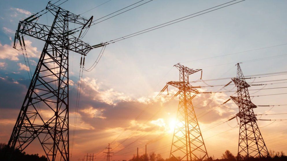El Gobierno Nacional dispuso la normalización del funcionamiento del Mercado Eléctrico Mayorista (MEM), en cumplimiento de la Ley Bases y de los principios de competencia y eficiencia establecidos en la Ley 24.065.