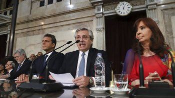 Alberto Fernández oficializó el llamado a la apertura de sesiones ordinarias del Congreso.