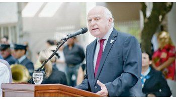 proyecto. Junto a su gabinete, el titular de la Corte y autoridades parlamentarias, Lifschitz presentó los principales lineamientos de los cambios.