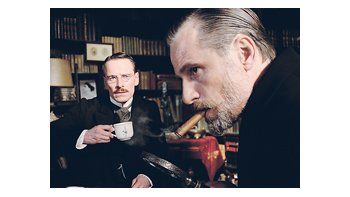 Viggo Mortensen y Michael Fassbender en «Un método peligroso», la historia de la relación entre Carl Jung y su paciente (luego amante y colega) Sabina Spielrein, y las objeciones de Sigmund Freud.