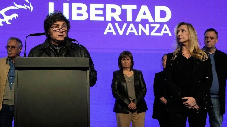 El Presidente volvi&oacute; a defender a su hermana de las acusaciones de corrupci&oacute;n en ANDIS.