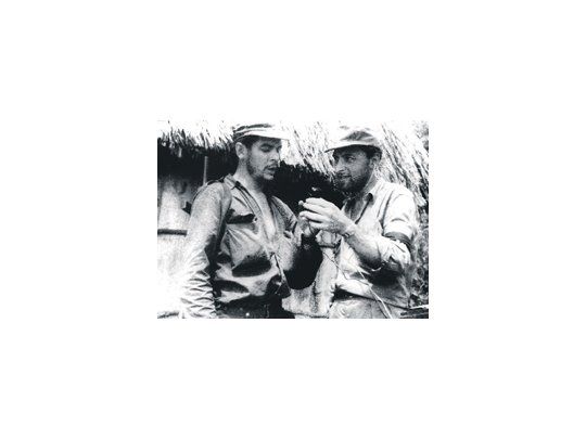 «La palabra empeñada» tiene testimonios de los compañeros de letras y de armas del reconocido periodista que terminó conduciendo una fallida guerrilla cubano-argentina en las selvas de Orán.
