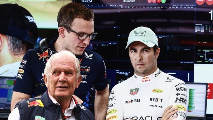 Sergio Checo Pérez sigue recibiendo dardos del asesor deportivo de Red Bull, Helmut Marko, El piloto mexicano tendrá las dos últimas carreras del año para ratificar su continuidad en la escudería austríaca.