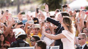 Expectativa. Una multitud les dio la bienvenida a Brasilia a Jair y a Michelle Bolsonaro en el marco de los festejos por la asunción del nuevo presidente.&nbsp;