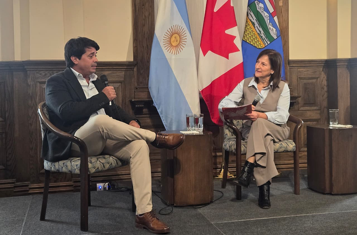 La discusión sobre cuencas convencionales estuvo en el centro del encuentro bilateral argentino-canadiense “From Vaca Muerta to Conventional Basins: Unlocking Argentina’s Full Energy Potential”, realizado en Calgary, Canadá. La discusión sobre cuencas convencionales estuvo en el centro del encuentro bilateral argentino-canadiense “From Vaca Muerta to Conventional Basins: Unlocking Argentina’s Full Energy Potential”, realizado en Calgary, Canadá.