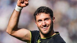 El atacante mexicano Santiago Giménez es pretendido por varios clubes europeos, entre ellos el Nottingham Forest, quien ya hizo una oferta formal al Feyenoord.