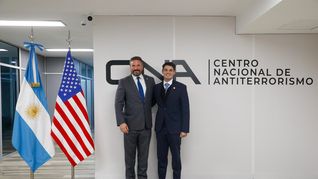 Andrew Bailey fue recibido por las autoridades de la SIDE en el Centro Nacional Antiterrorismo.