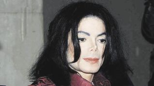 JAckson. Sony retiró de su plataformas tres canciones atribuídas a él.