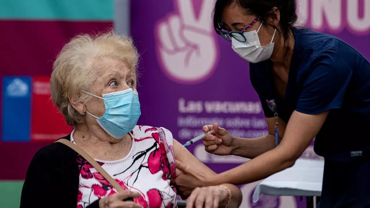 Chile evaluates requiring an annual dose of anticovid vaccines