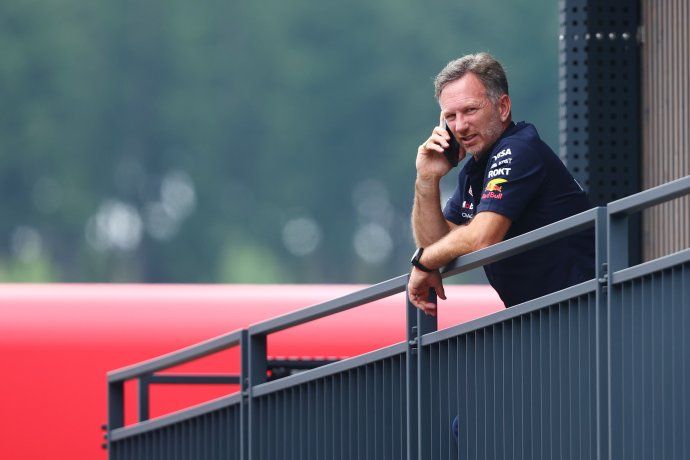 El brit&aacute;nico planea volver a la F&oacute;rmula 1 tras su salida de la escuder&iacute;a austriaca.