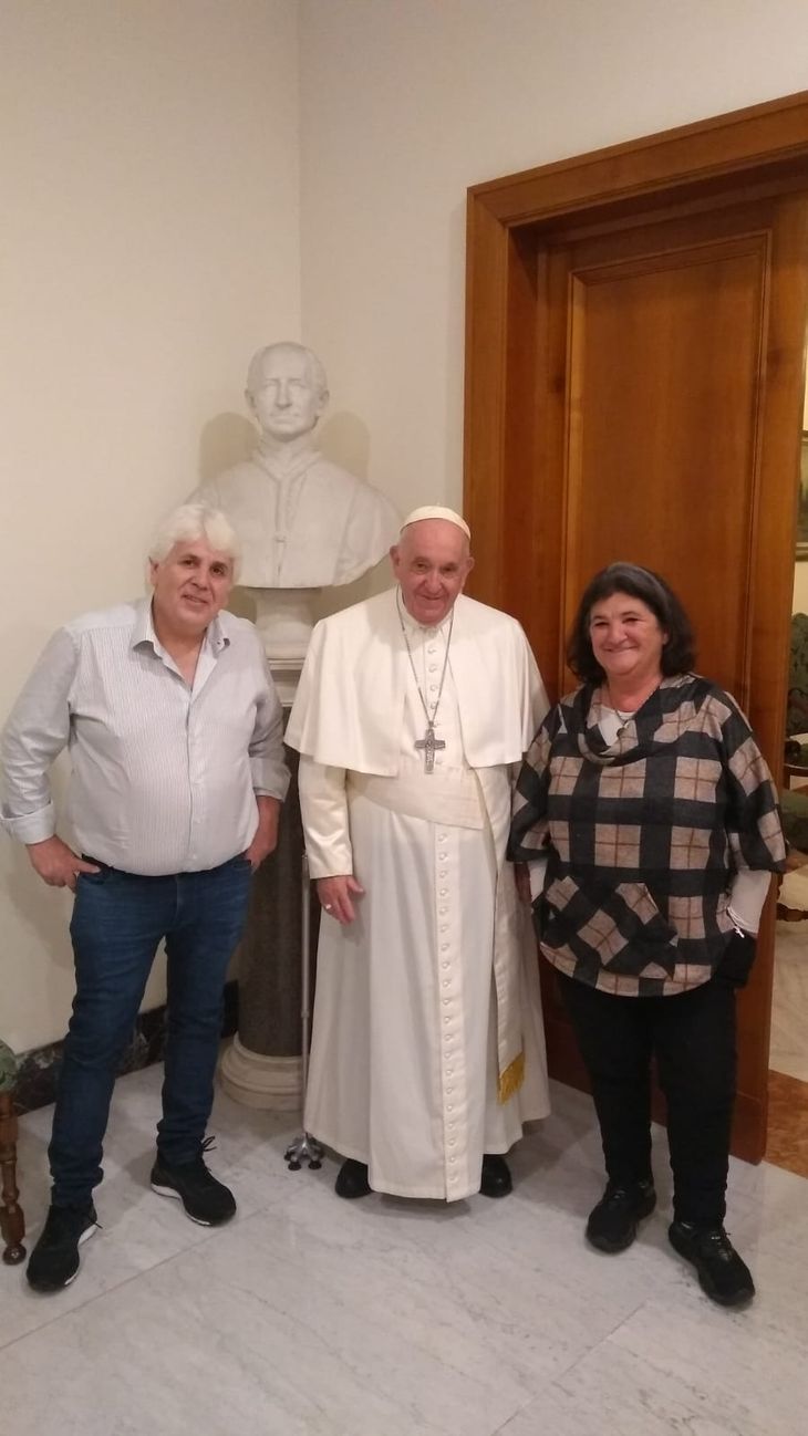 Eduardo Murúa y el Papa Francisco. 