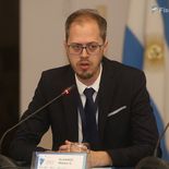 Matías Álvarez sería el nuevo titular de la UIF. Matías Álvarez sería el nuevo titular de la UIF.