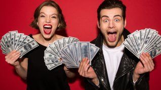 Lo que parecía su salvación terminó siendo la condena. Lo que parecía su salvación terminó siendo la condena.