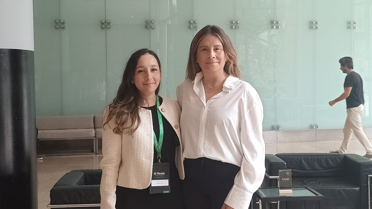 Marta Sánchez, vicepresidenta de Secure Power para Sudamérica de Schneider Electric, y Noelia Miranda, directora de Secure Power para APU, dialogaron con los medios tras la presentación ante partners y proveedores. Marta Sánchez, vicepresidenta de Secure Power para Sudamérica de Schneider Electric, y Noelia Miranda, directora de Secure Power para APU, dialogaron con los medios tras la presentación ante partners y proveedores.