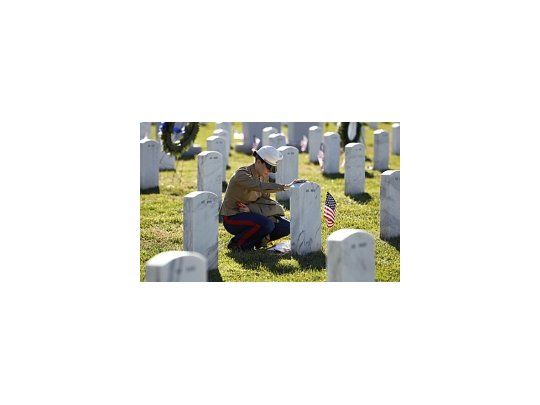 Varias investigaciones muestran un alza de la tasa de suicidios entre los jóvenes que dejaron el ejército.
