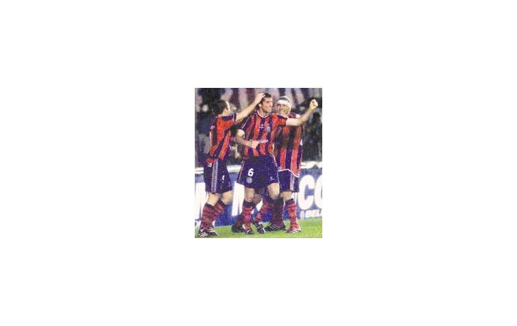 Diego Capria festeja el gol del triunfo.