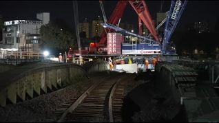 El sábado y domingo el ramal González Catán–Sáenz circulará únicamente entre Villa Madero y González Catán por el montaje de nuevos puentes ferroviarios. El sábado y domingo el ramal González Catán–Sáenz circulará únicamente entre Villa Madero y González Catán por el montaje de nuevos puentes ferroviarios.
