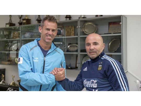 Sampaoli y Orsanic se reunieron en el predio de Ezeiza.