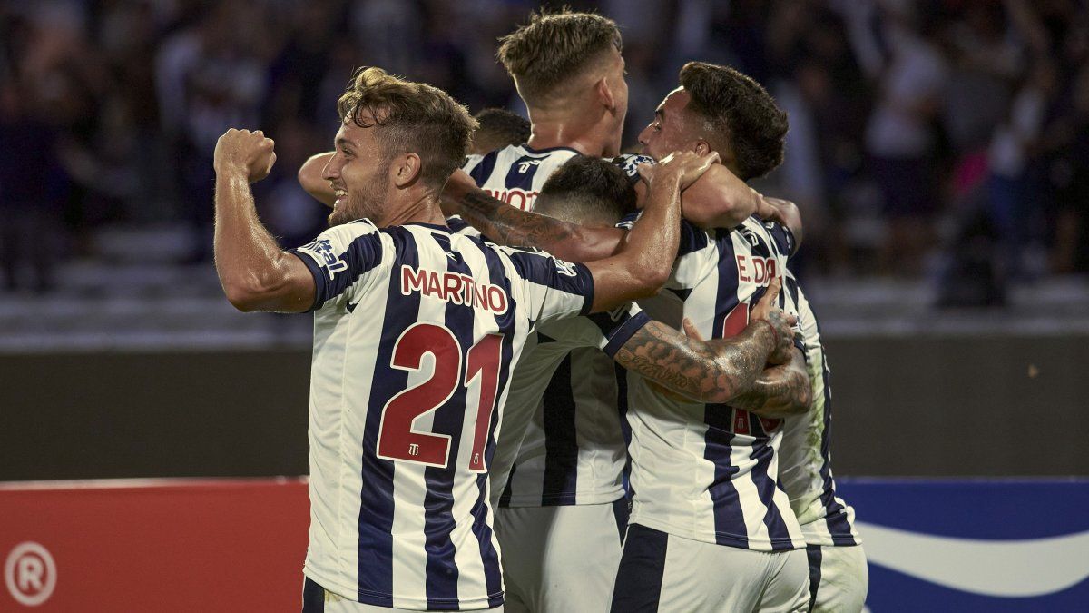 Talleres started off on the right foot in a group that promises to be very even