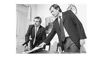 ámbito.com | El jefe de Gabinete, Alberto Fernández, y el ministro de Justicia, Gustavo Béliz, oficializaron ayer la candidatura de la camarista Elena Highton de Nolasco a la Corte Suprema. Fue un giro ante acentuada izquierdización de la Justicia.