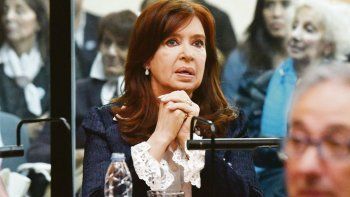 confirman procesamiento contra cristina por sobornos a cambio de subsidios