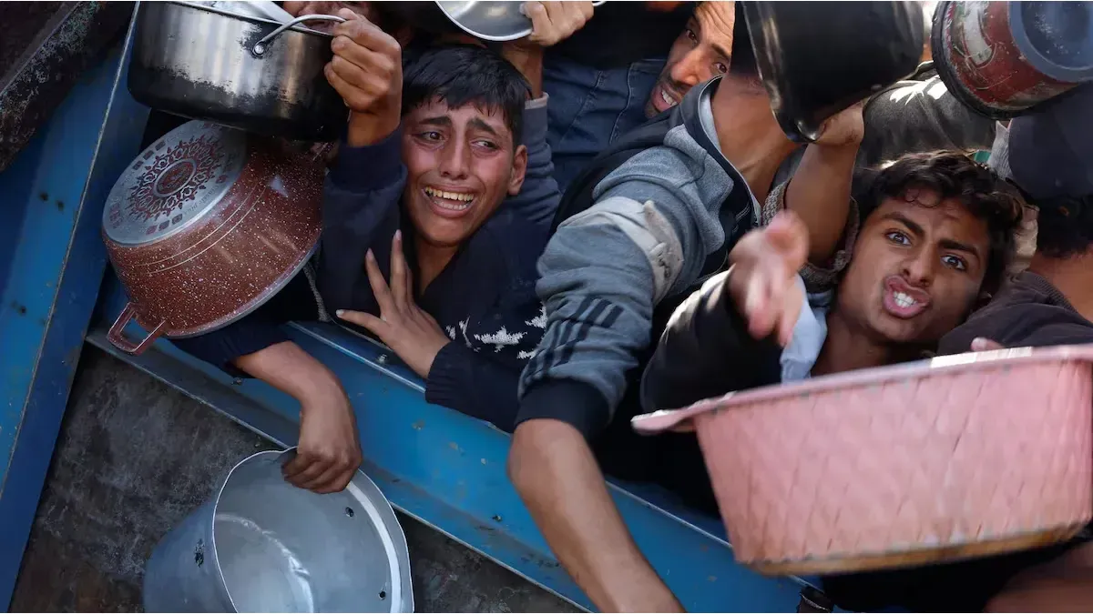 Israeli soldiers denounced receiving orders to shoot in the aid centers