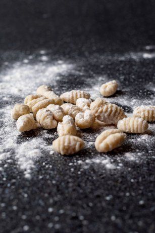 Potato gnocchi recipe: steps. Potato gnocchi recipe: steps.