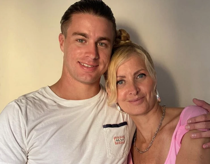 Stefano Di Aloy mostró su apoyo a la pareja de su madre con Javier Milei. Stefano Di Aloy mostró su apoyo a la pareja de su madre con Javier Milei.