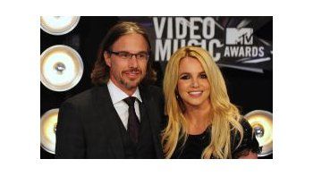 Britney Spears ha salido con su ex agente Trawick desde mayo del 2010.
