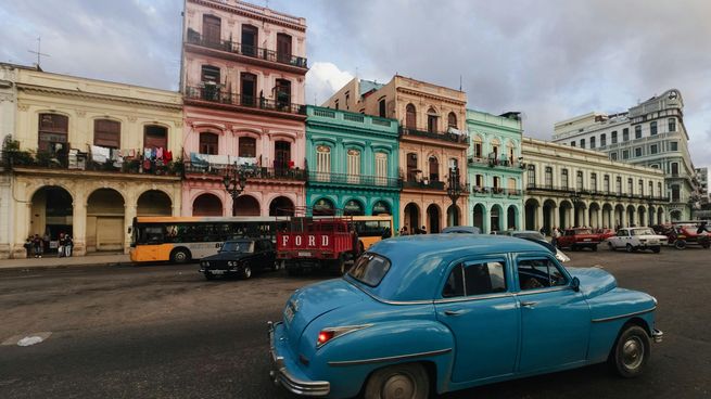 ►Argentina desaconseja viajar a Cuba ante riesgo de "bloqueo naval total" por EE.UU.