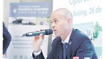 A la caza de yuanes. Guillermo Dietrich, en la Embajada argentina en Pekín expuso plan para seducir a inversores chinos en infraestructura.