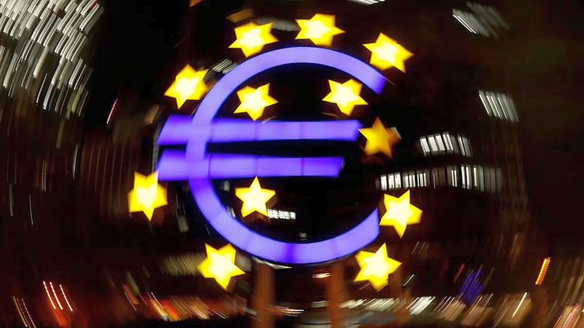 Inflation in the euro zone fell to 5.2% in August