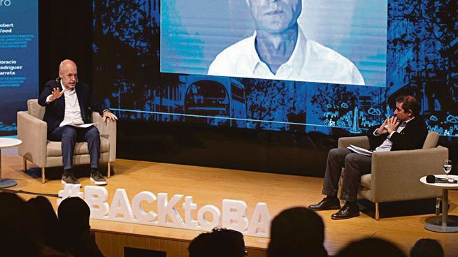 Foro. Horacio R. Larreta respondió&nbsp; preguntas de Robert Wood, ayer en el relanzamiento de la Ciudad como destino turístico internacional.