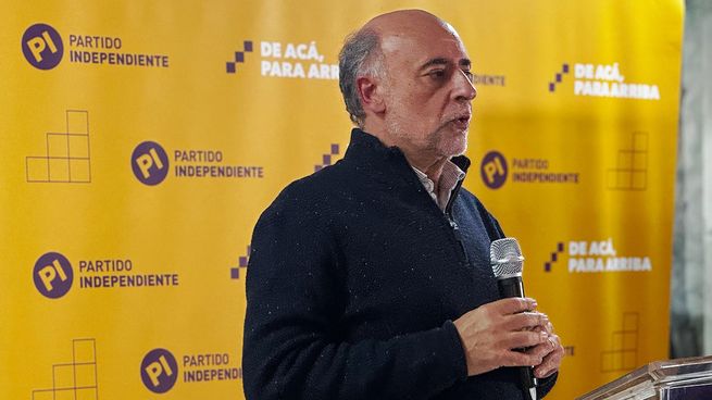 Pablo Mieres no descartó una fórmula paritaria en el Partido Independiente.