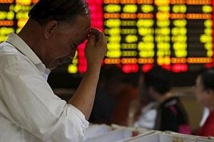 Se desploman los mercados asiáticos arrastrados por China