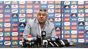 ámbito.com | Exageración. “Espero que lo tomen como un aporte a la paz mundial”, sentenció el titular de AFA, Claudio “Chiqui” Tapia.