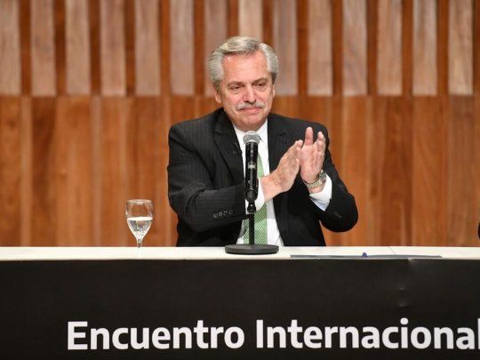 Alberto Fernández encabezó foro de viviendas: Tenemos el deber ético y moral de hacer una sociedad más justa.
